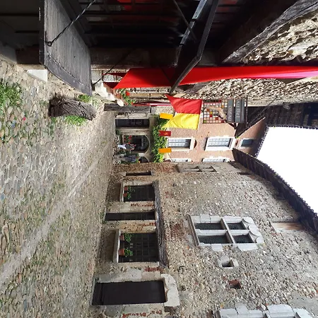 D'hotes Grange Debout