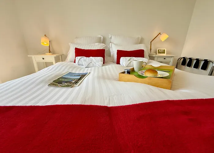D'hotes Grange Debout Bed and Breakfast Beynost