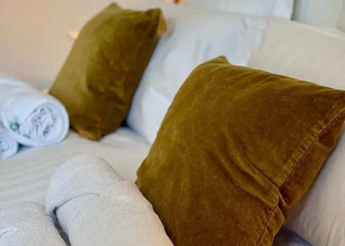 D'hotes Grange Debout Bed and Breakfast Beynost