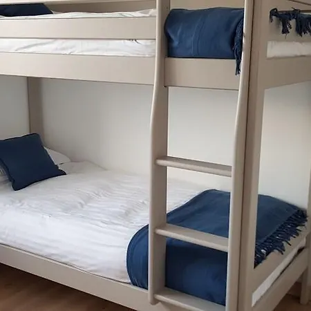 D'hotes Grange Debout Bed & Breakfast 3*
