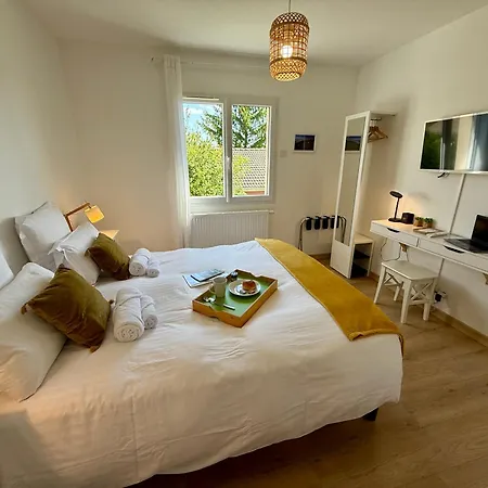 D'hotes Grange Debout Bed & Breakfast
