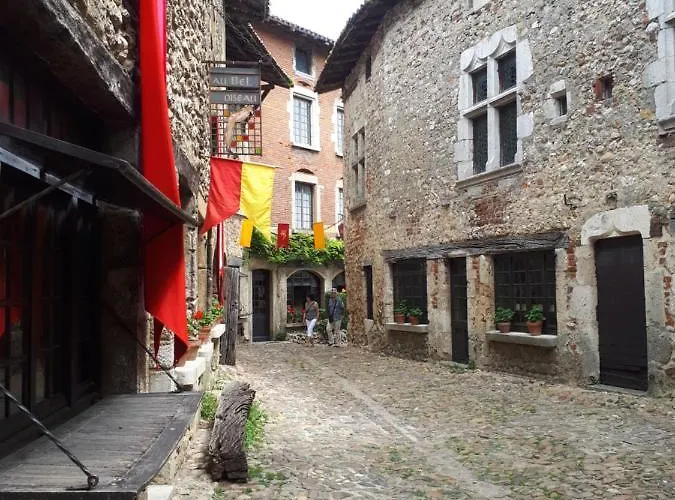 Bed & Breakfast D'hotes Grange Debout Beynost